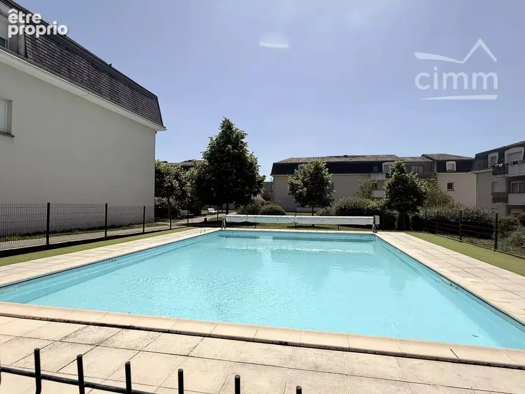 Photo Appartement à La Chaussee-Saint-Victor au prix de 147 000€