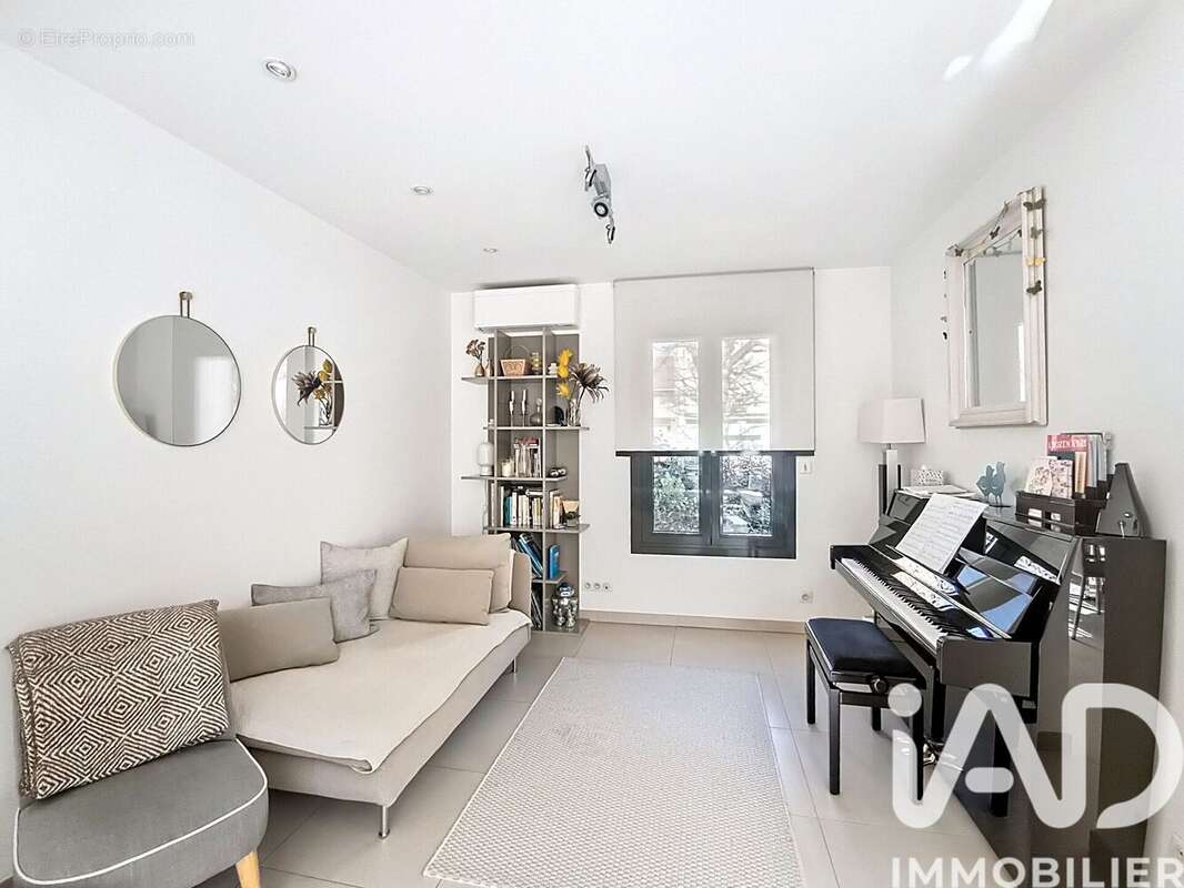 Photo 5 - Maison à SAINT-MAUR-DES-FOSSES