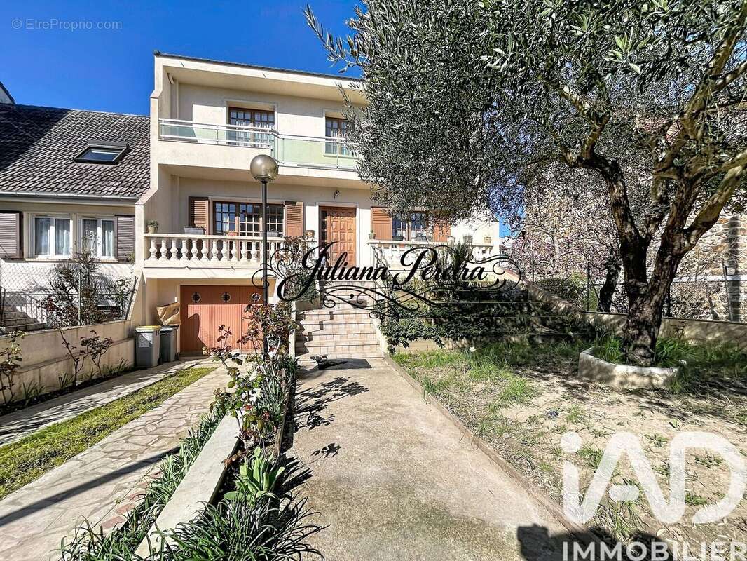 Photo 2 - Maison à VILLEPINTE