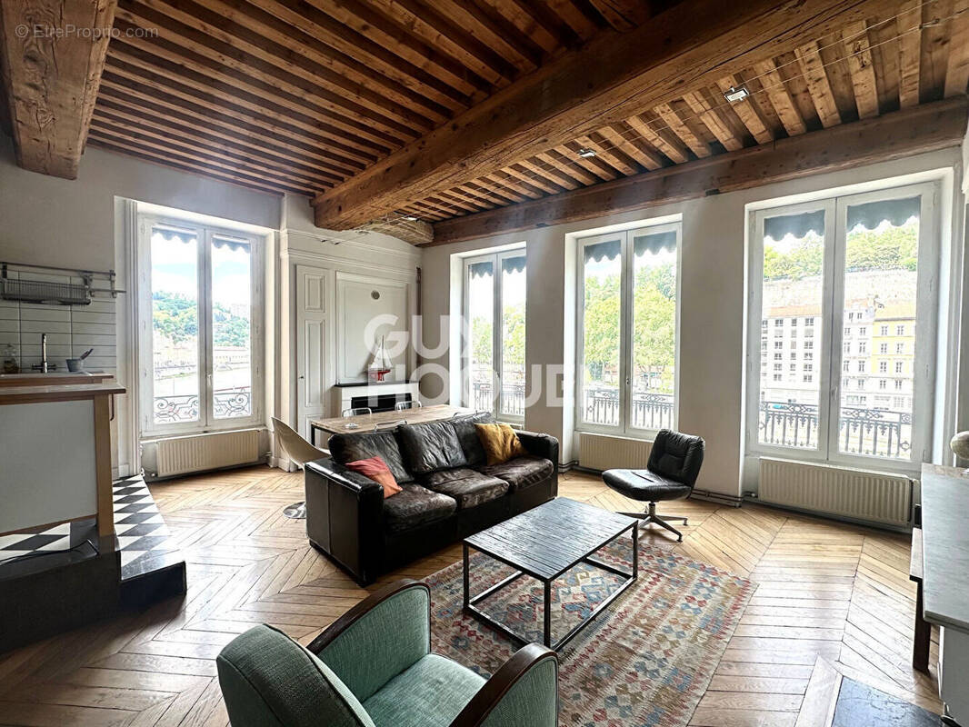 Appartement à LYON-5E