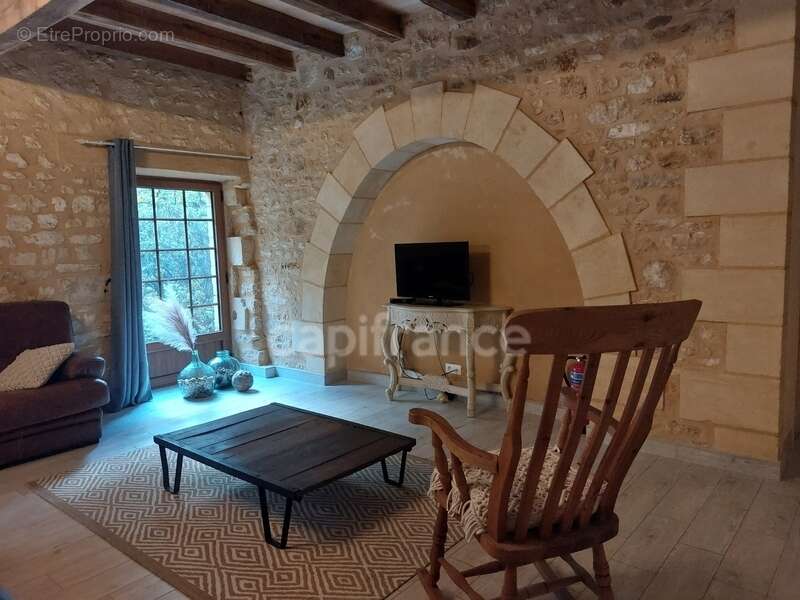 Maison à CARSAC-AILLAC