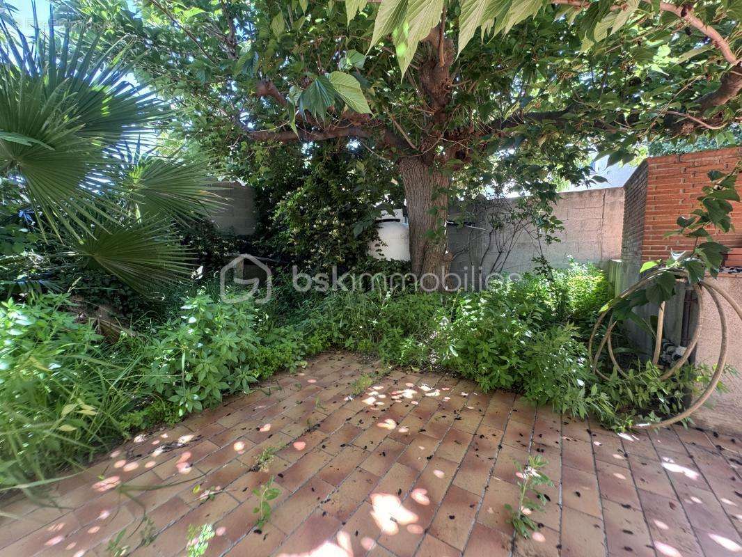 Maison à VILLENEUVE-LA-RIVIERE