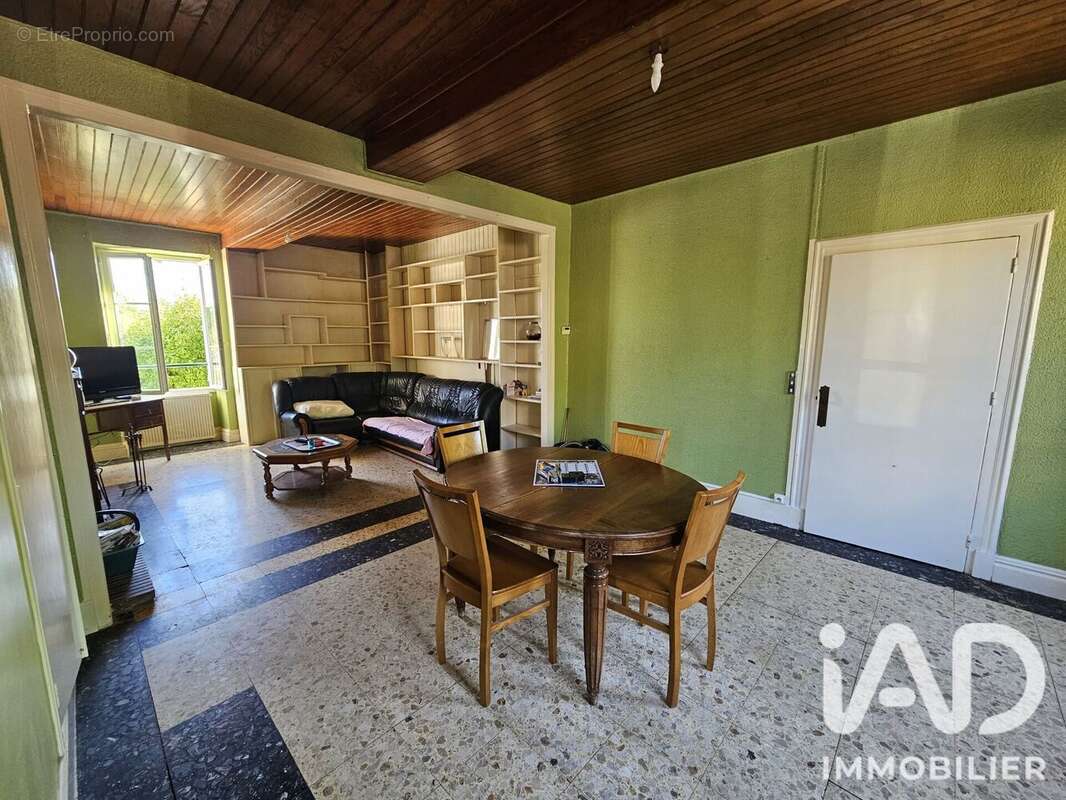 Maison 381 m² à Montigny-La-Resle  - photo 4