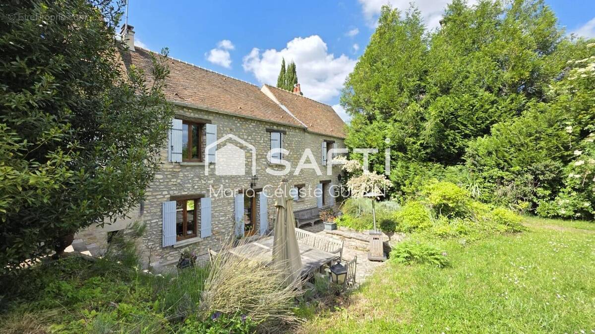 Photo 1 - Maison à FONTENAY-SAINT-PERE