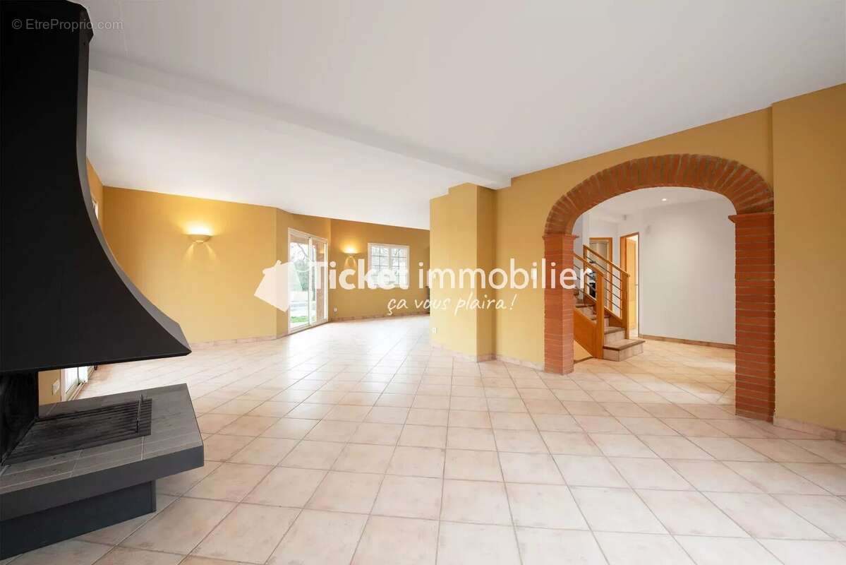 Maison à CORNEBARRIEU