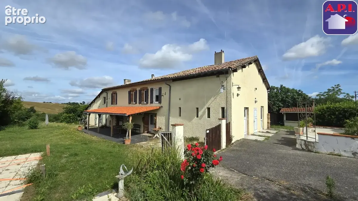 Maison 8 pièces 318 m² à vendre à Gaillac-Toulza (31550) - photo 2