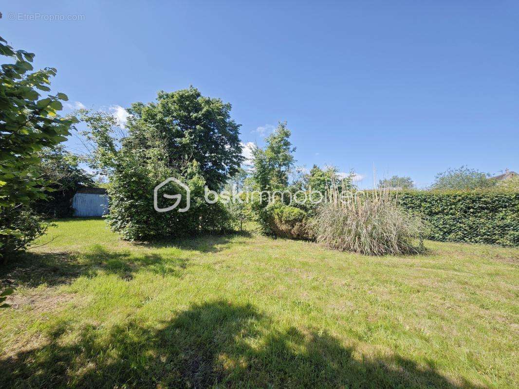 Maison à SAINTE-GAUBURGE-SAINTE-COLOMBE