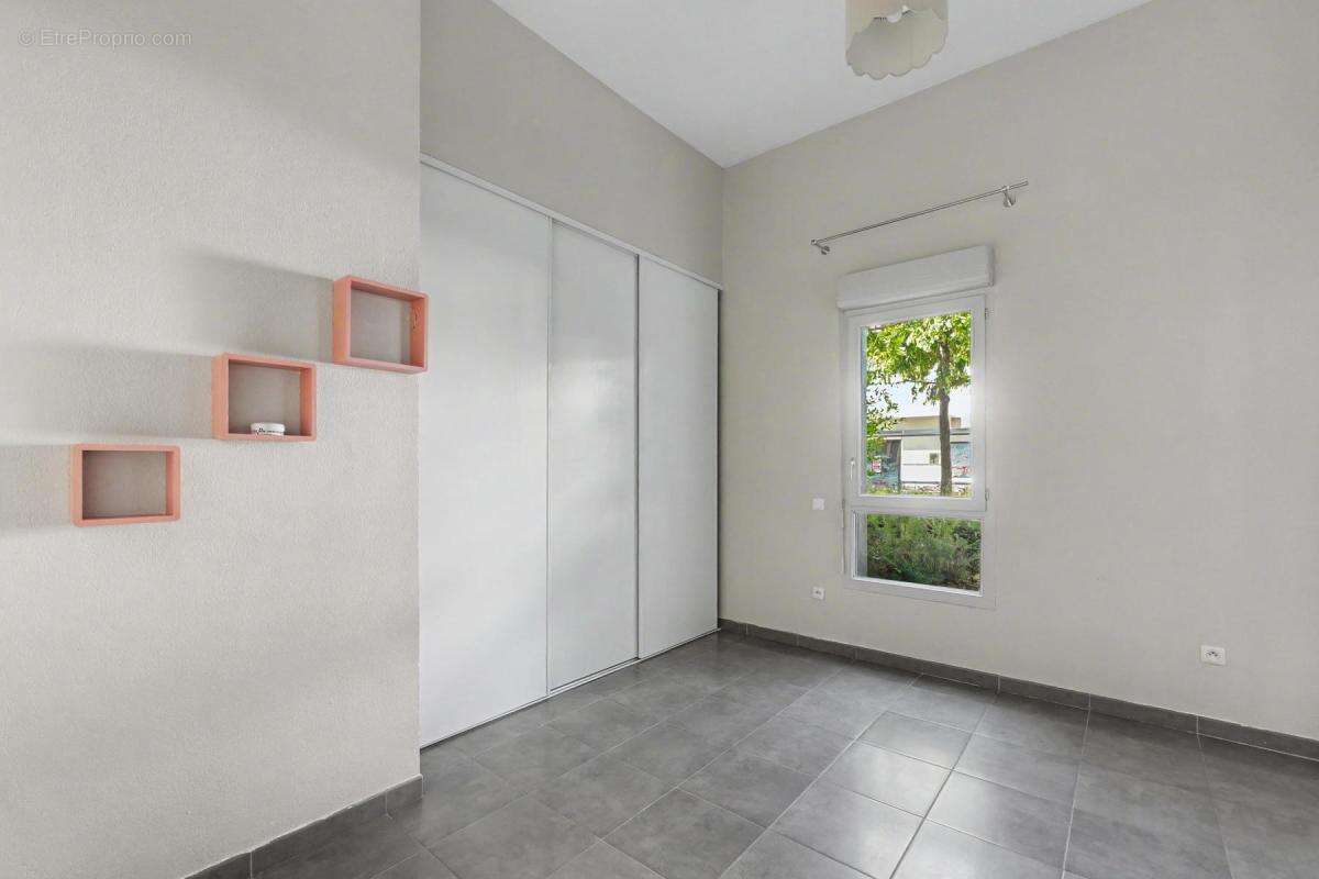 BALMA VIDAILHAN : Appartement T2 – 45 m² avec Terrasse et Parking Privatif - photo 8