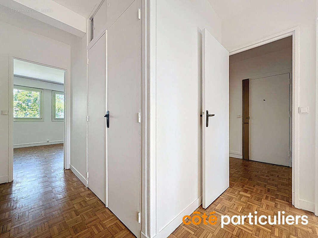 Appartement à ISSY-LES-MOULINEAUX