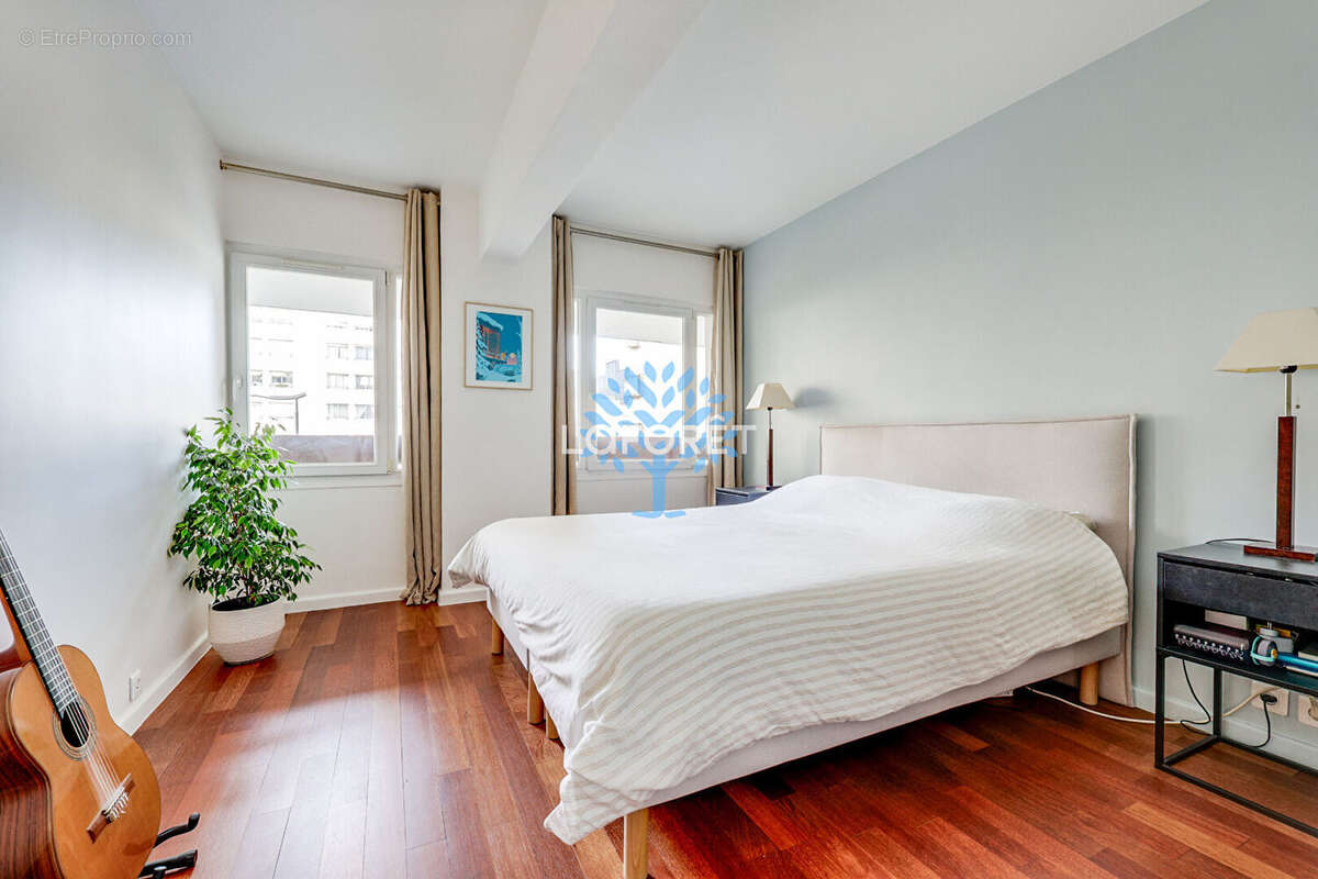 Appartement à PARIS-12E