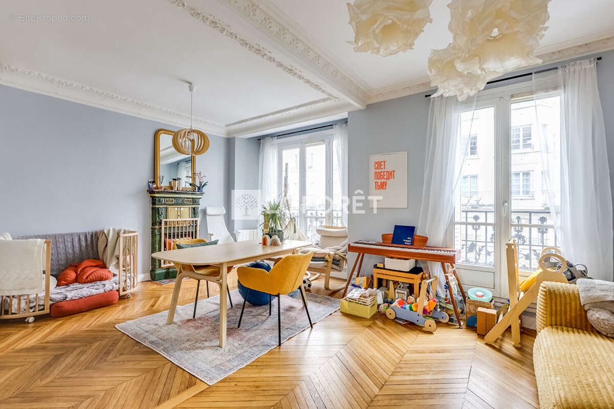 Appartement à PARIS-15E