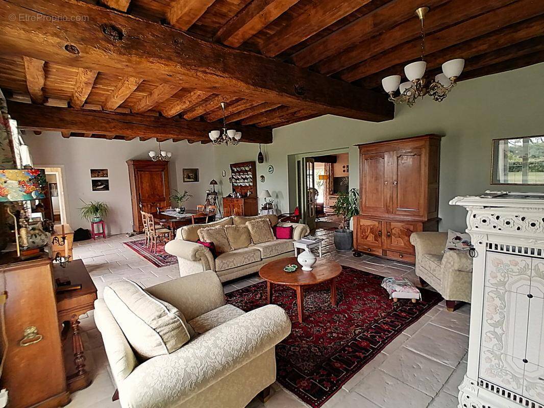 Maison à MAISONTIERS