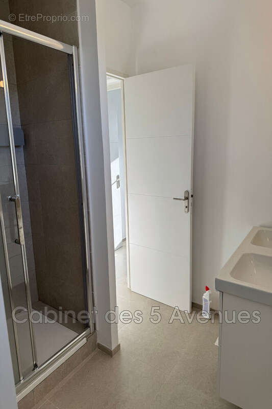 Appartement à MARSEILLE-11E