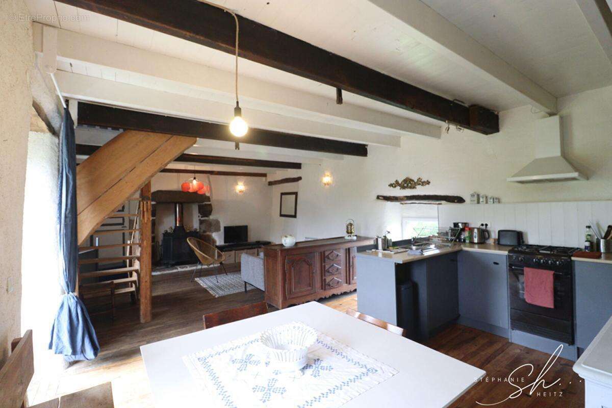 Maison à PLOUGASNOU