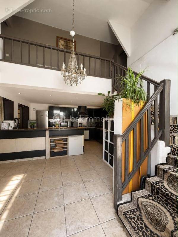 Appartement à MEREVILLE