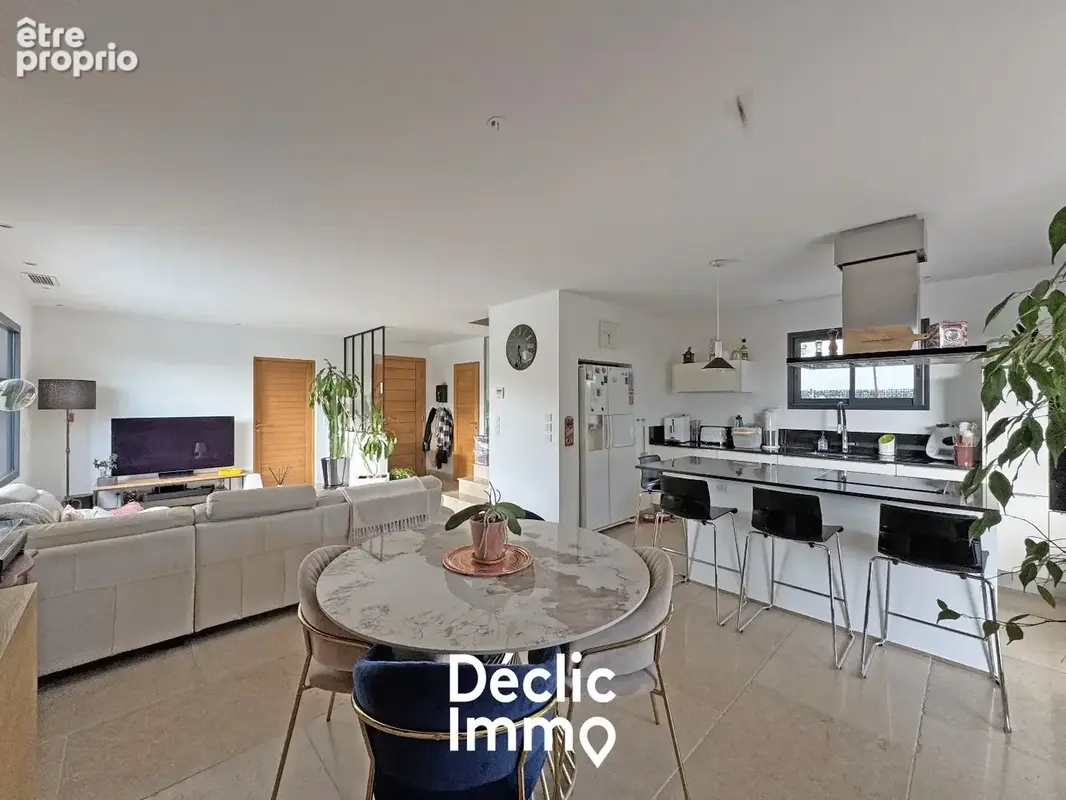 Maison de charme au calme  Secteur Saint-Antoine, accès direct à la pénétrante - photo 9