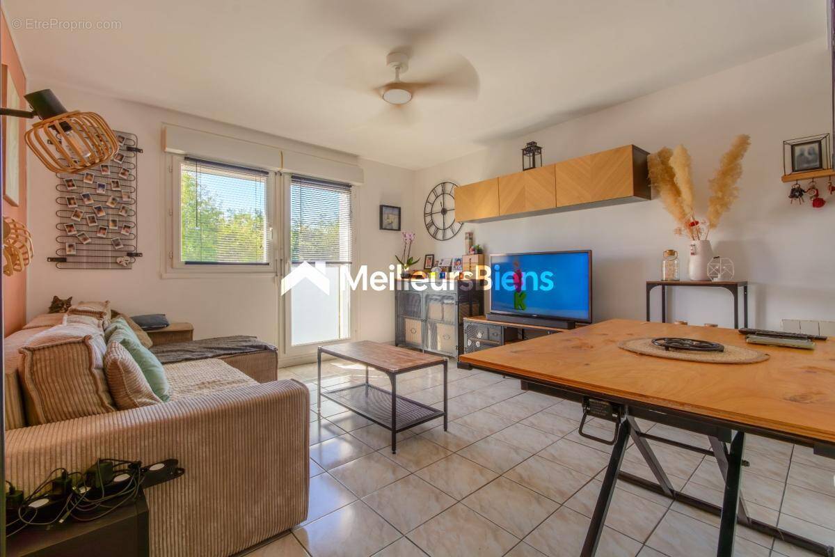 Appartement à VILLENAVE-D'ORNON
