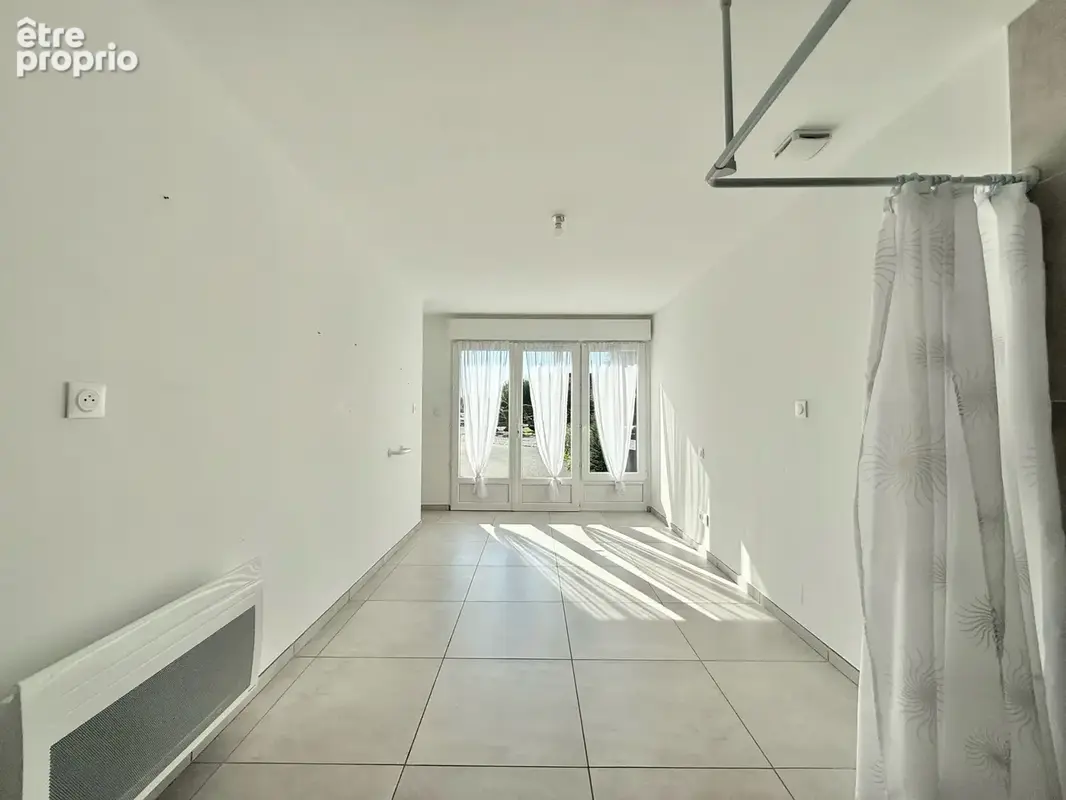Maison semi-plain-pied avec grand jardin et vue sur les champs ! - photo 9