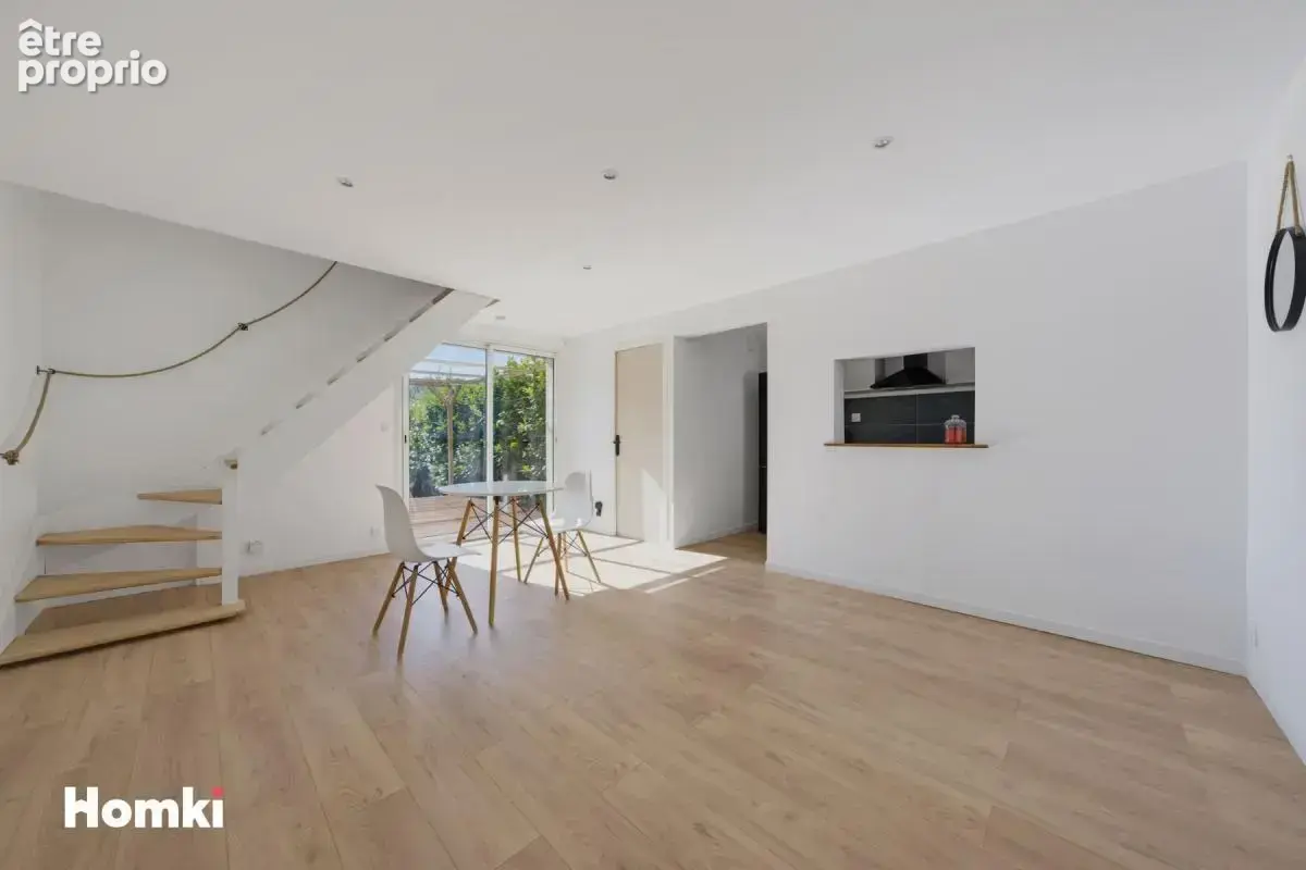 Maison rénovée avec grand jardin, au calme - photo 3
