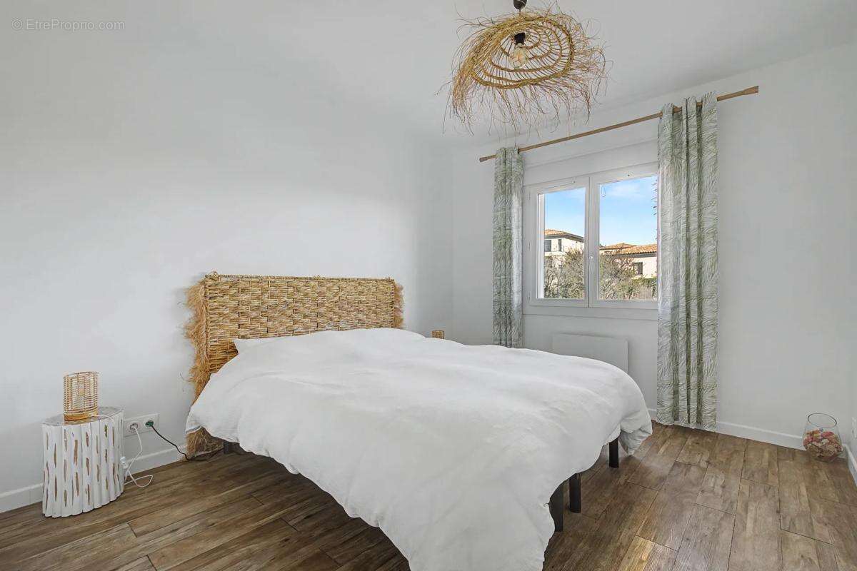 Maison à SAINT-GILLES