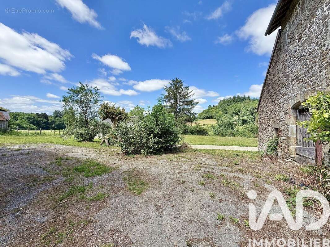 Maison 80 m² à Eymoutiers  - photo 6