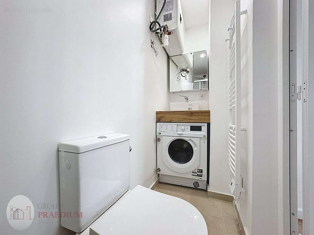 Appartement à PARIS-17E