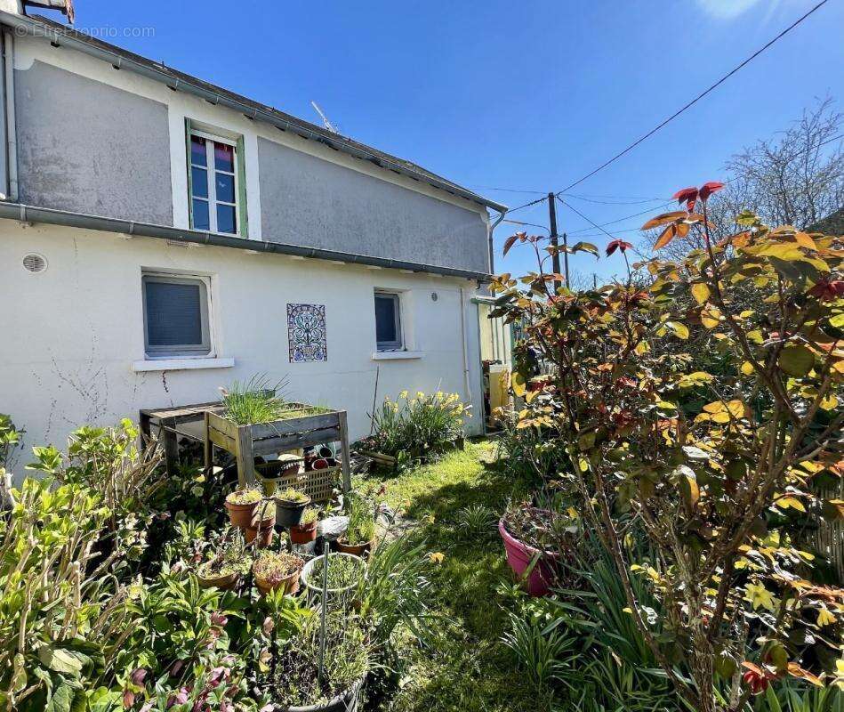 Maison à COLONDANNES
