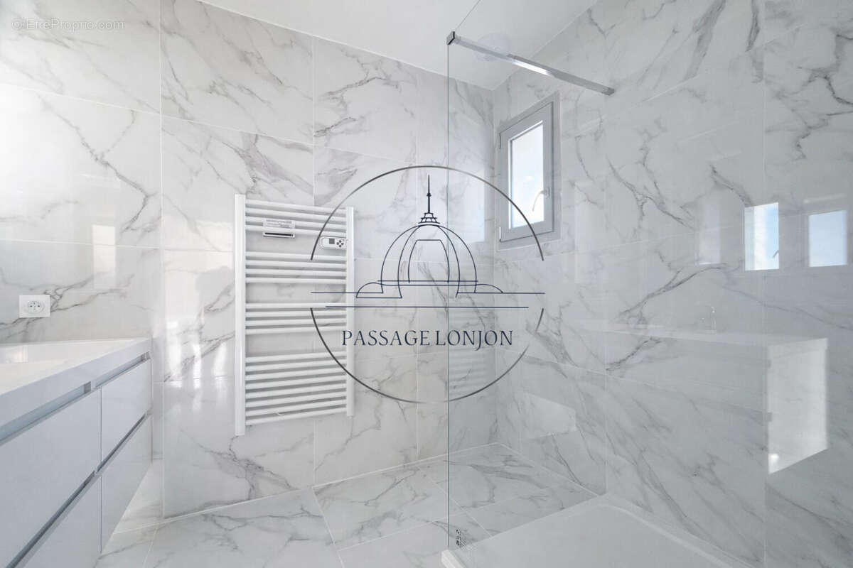 Appartement à PIGNAN