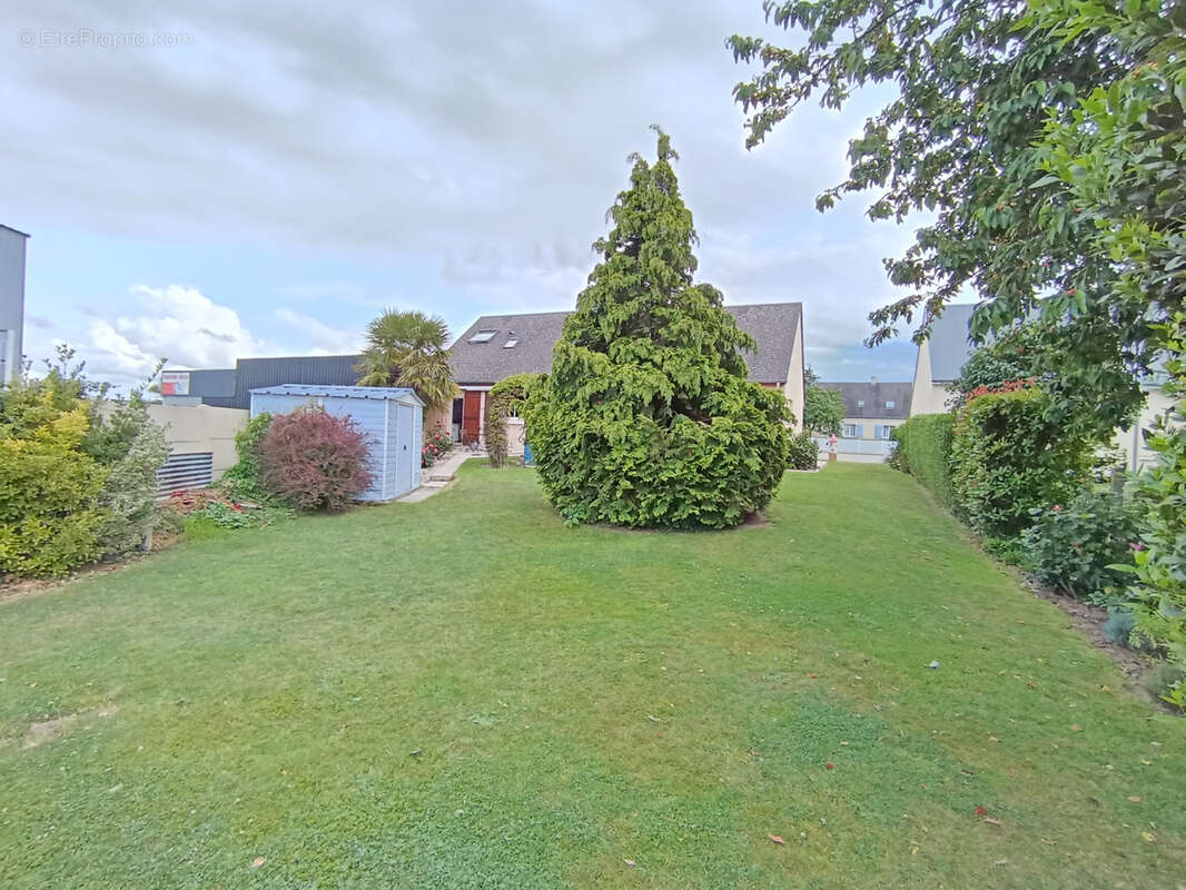 Maison à SAINT-PAIR-SUR-MER