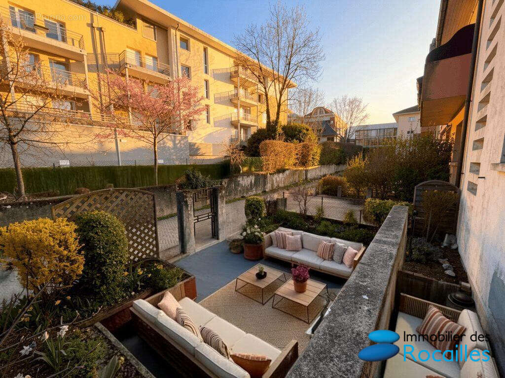Appartement à LA ROCHE-SUR-FORON