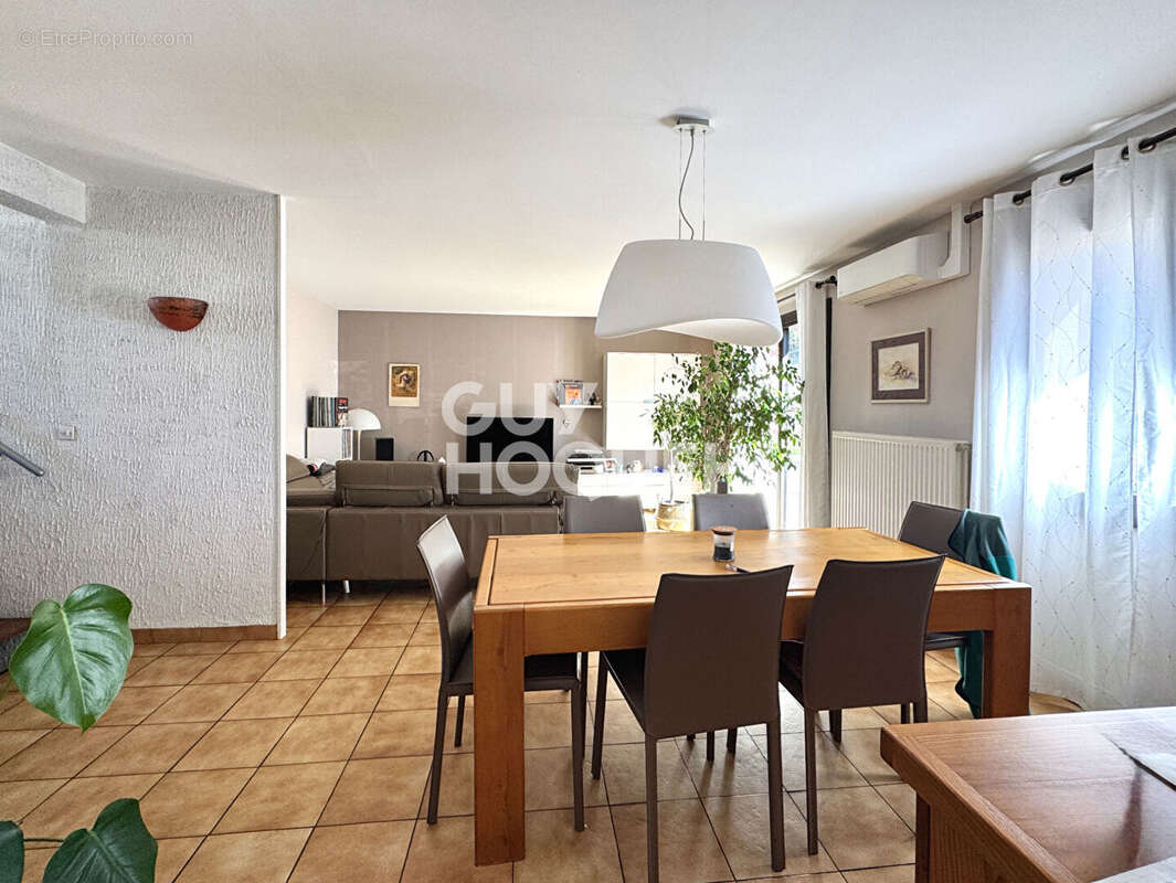 Maison à NEUVES-MAISONS