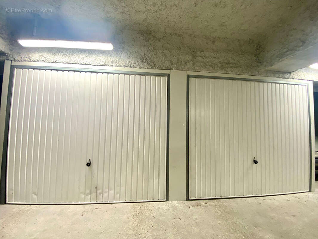 Appartement à SARTROUVILLE