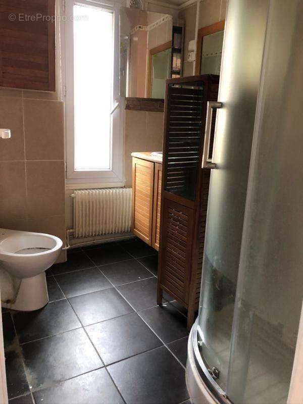 Appartement à LE PERREUX-SUR-MARNE