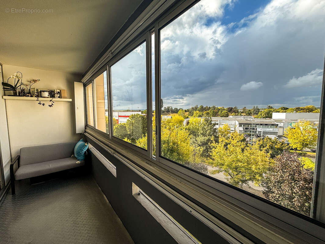 Appartement à SARTROUVILLE