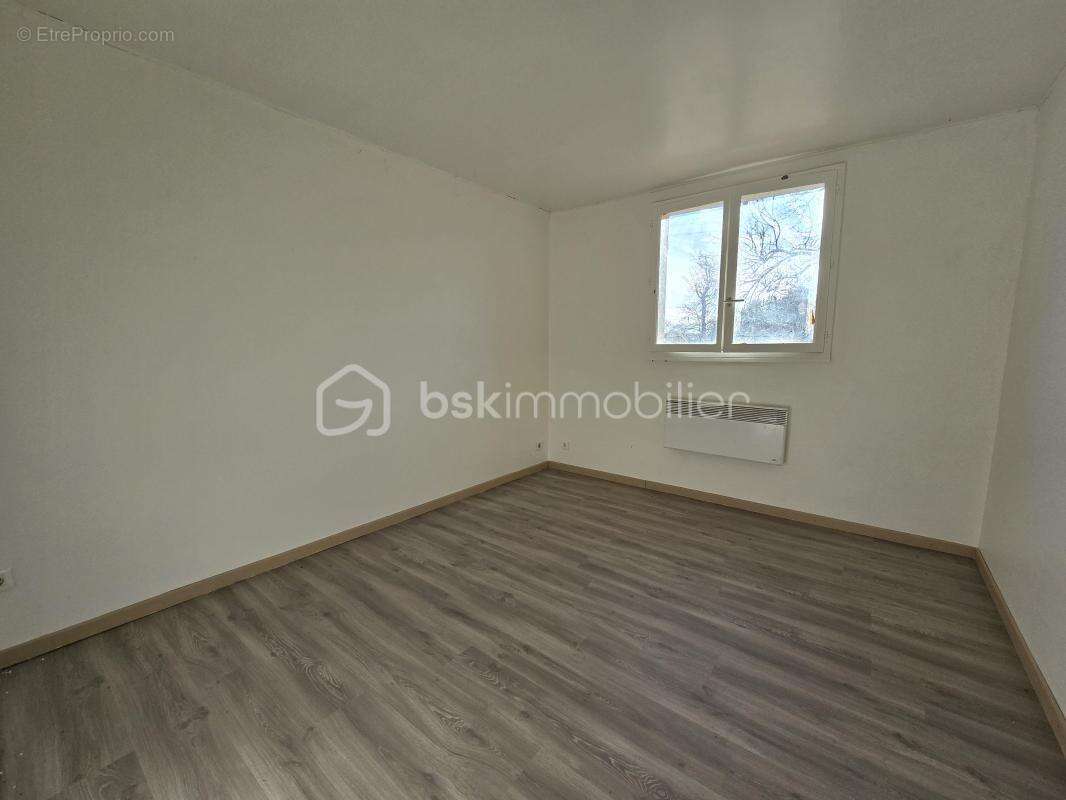 Maison à GAGEAC-ET-ROUILLAC