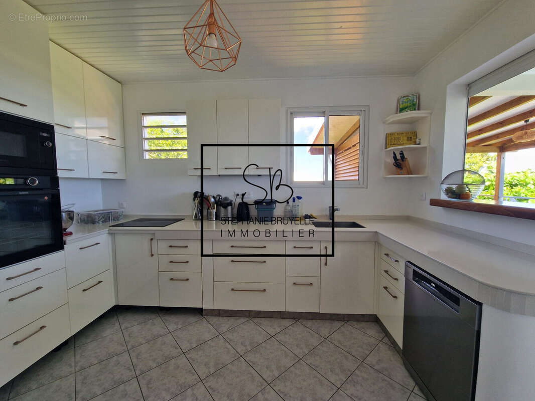 Maison à LA TRINITE