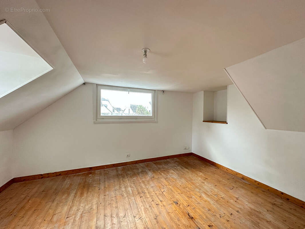 Fouesnant, Beg-Meil,  Appartement T3, en duplex, au coeur du bourg. - photo 10