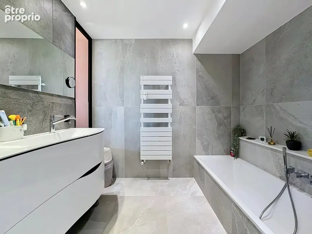 Dernier etage 6 pièces bois de cythere - photo 17
