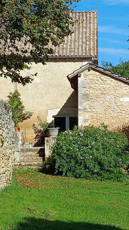 Maison à SARLIAC-SUR-L&#039;ISLE