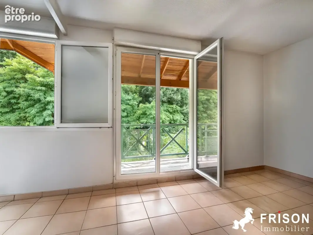 Appartement 4 pièces 72 m² à vendre à Thonon-Les-Bains (74200) - photo 3