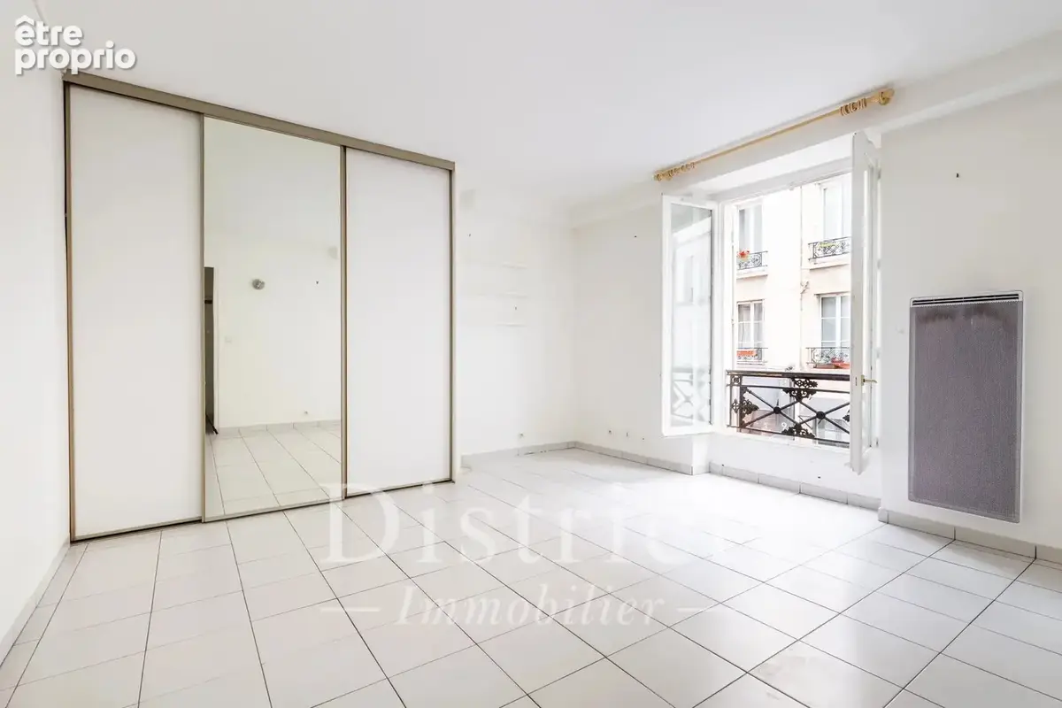 Ecole Militaire - Studio rénové de 24m² à proximité de rue Cler - photo 4