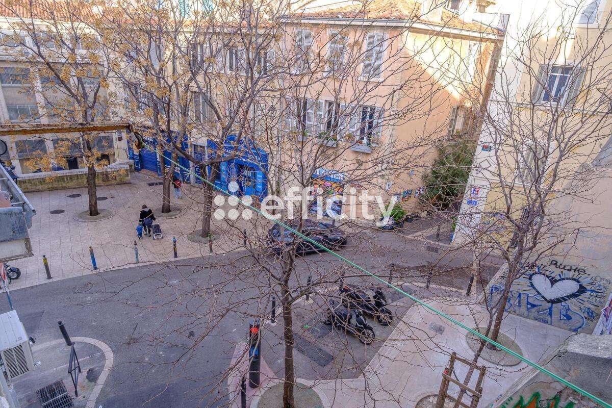 Appartement 35 m² à Marseille-2e  - photo 6