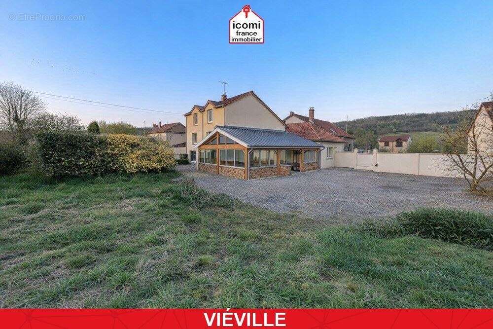 Maison à VIEVILLE