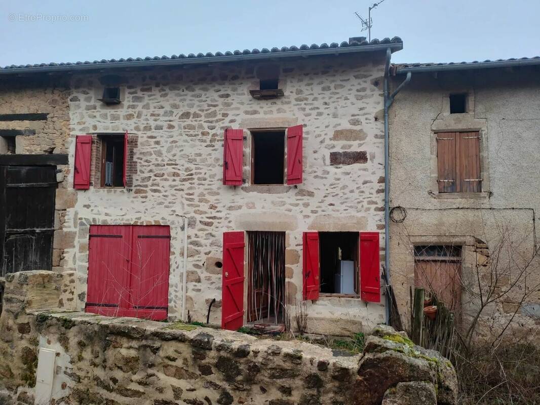 Maison à SAINT-CYR