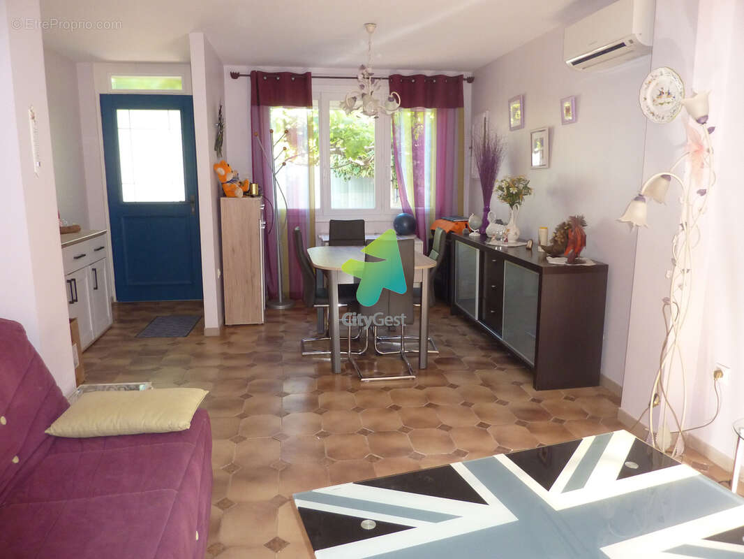 Maison à VALRAS-PLAGE