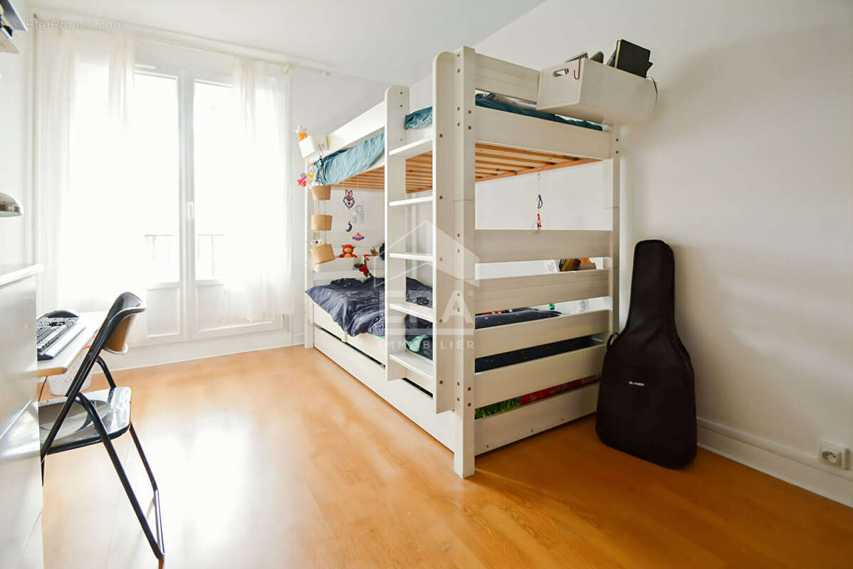 Appartement à ISSY-LES-MOULINEAUX