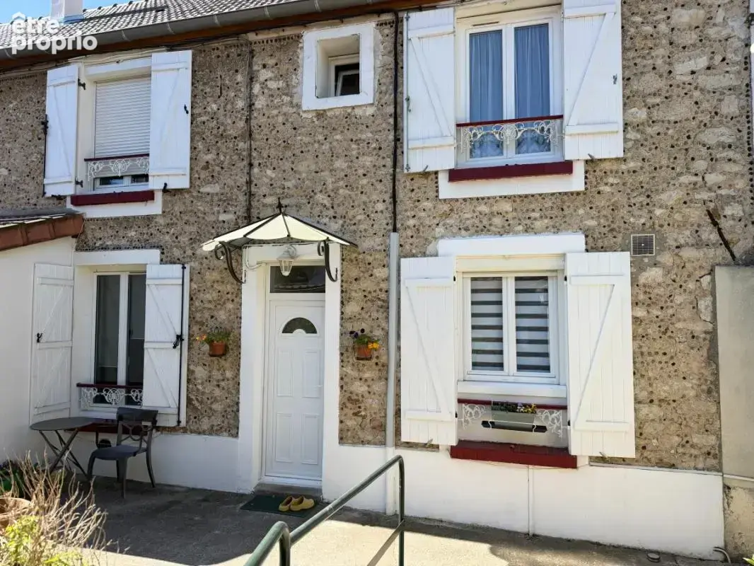 Maison - Périgny - 69m² - photo 3