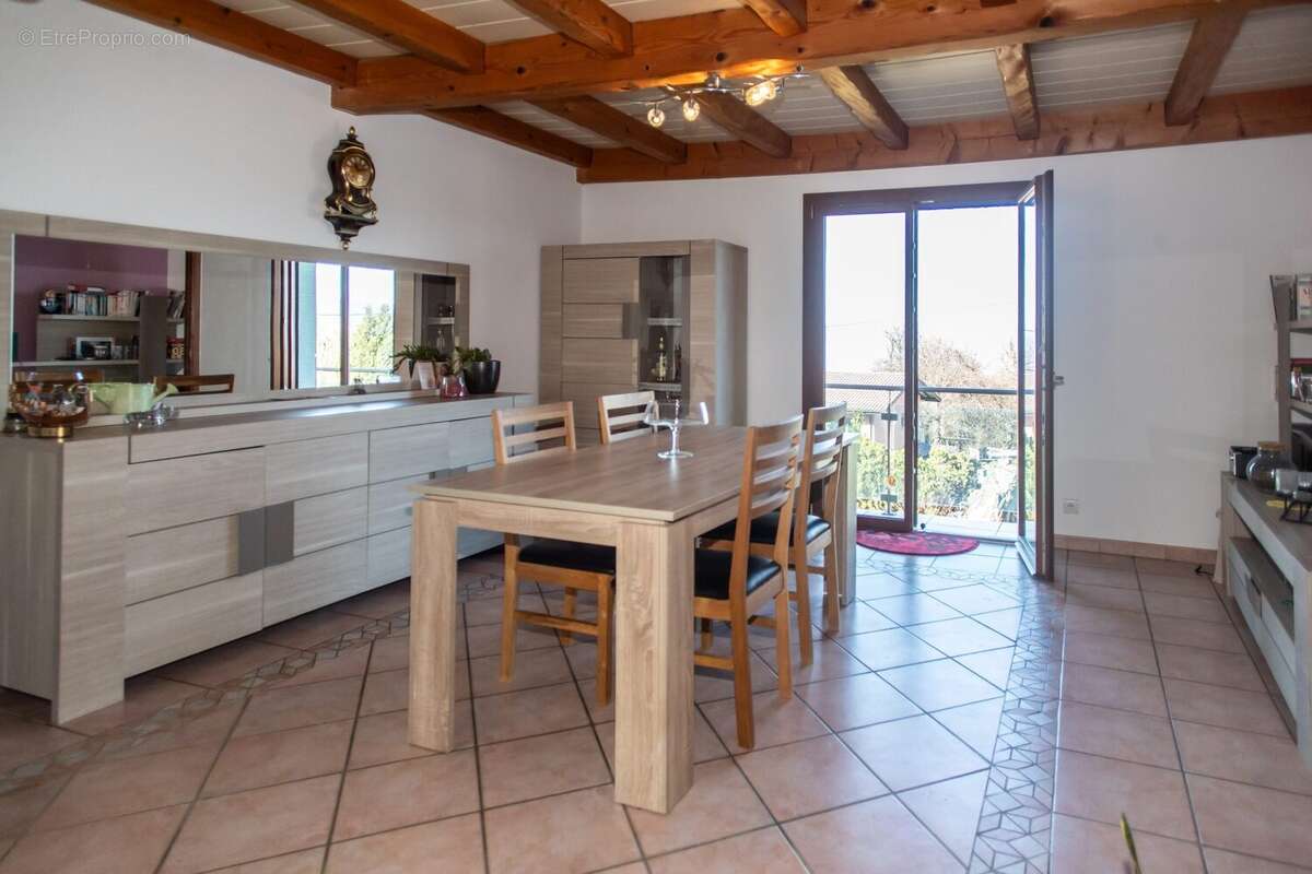 Maison à LUGRIN