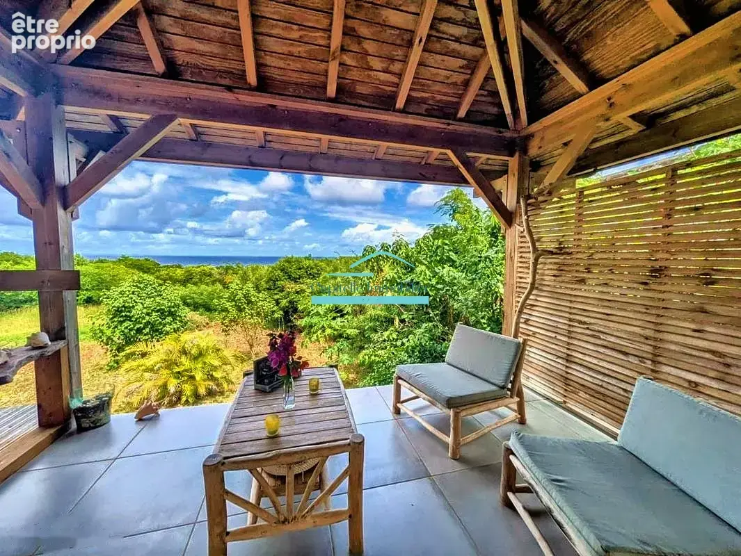 MARIE-GALANTE   Ensemble immobilier vue mer 180o : villa + 3 bungalows + terrain constructible - photo 13