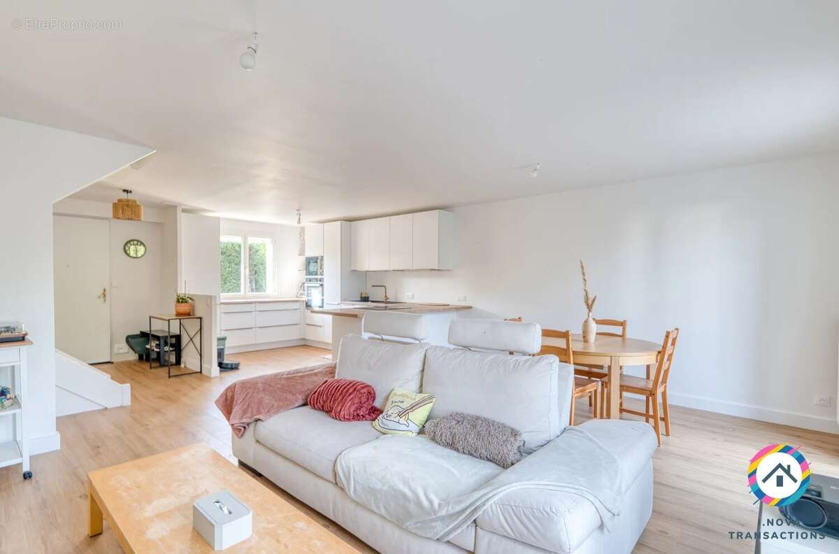 Maison à VILLEFRANCHE-SUR-SAONE